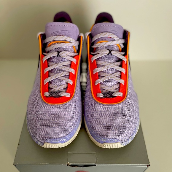 Lebron 20 Violet Frost - Picture 4 of 9